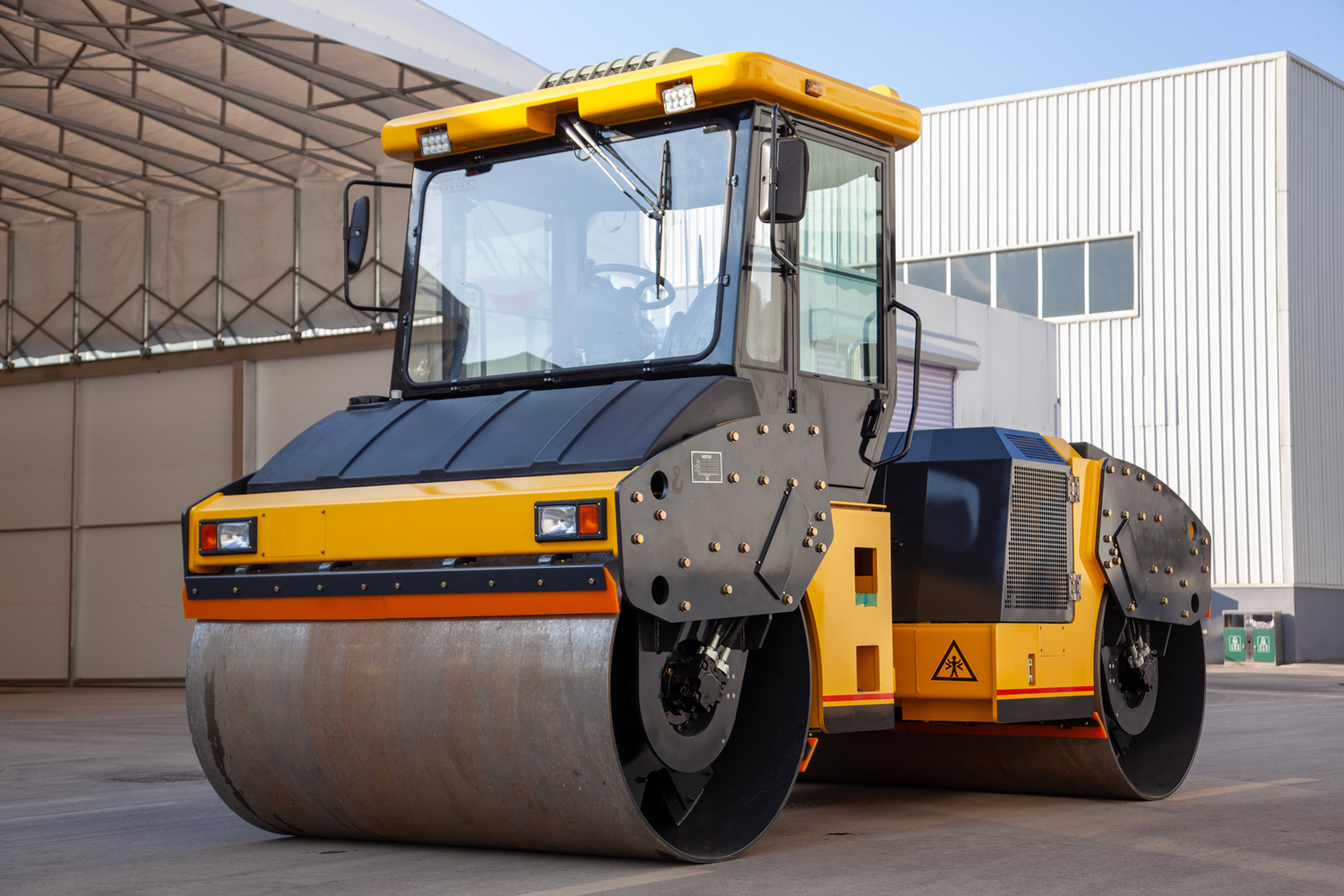 D106HF Rouleau compacteur tandem