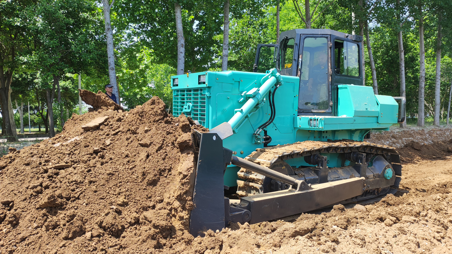 E22 Bulldozer moyen