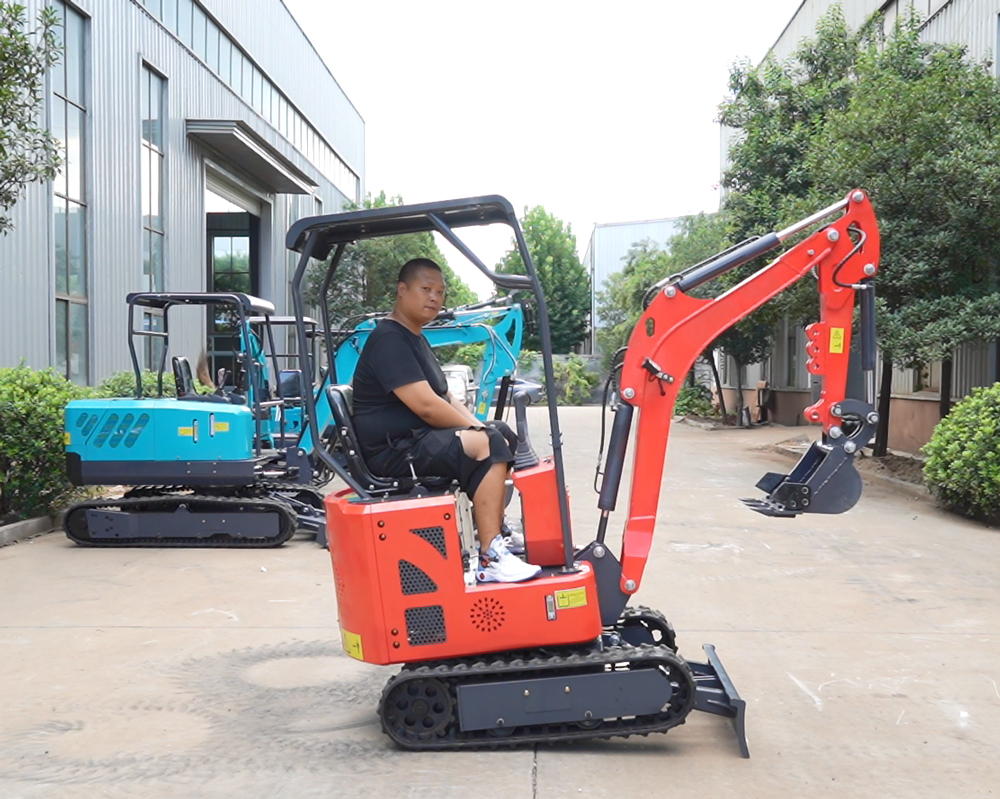  petite pelle sur chenilles de 18 HP