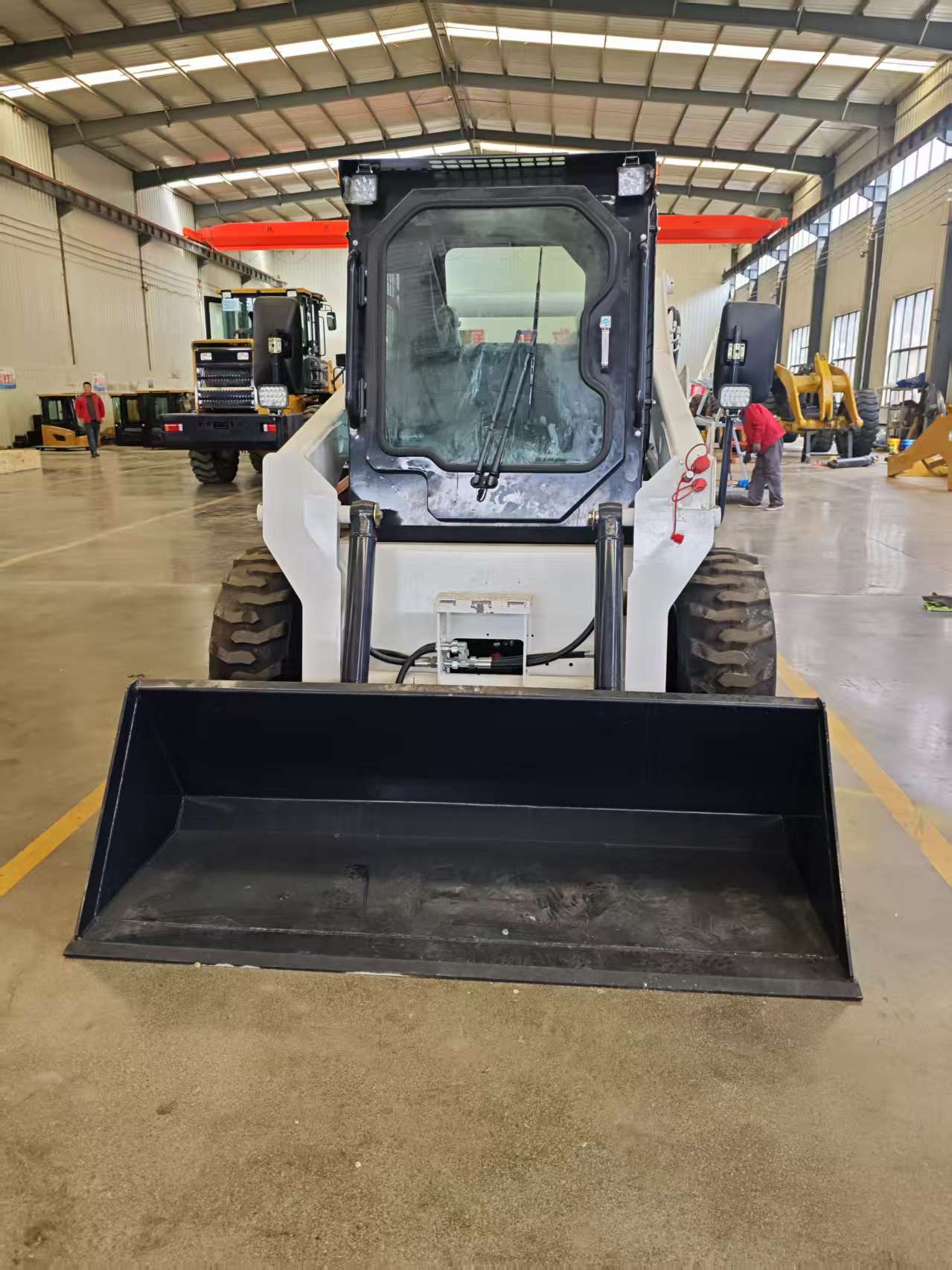  chargeuse compacte robuste