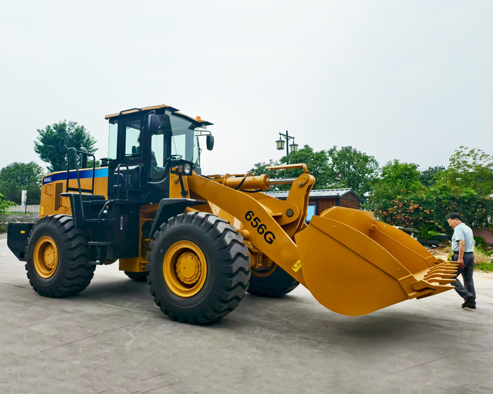  chargeur sur pneus de 17 tonnes