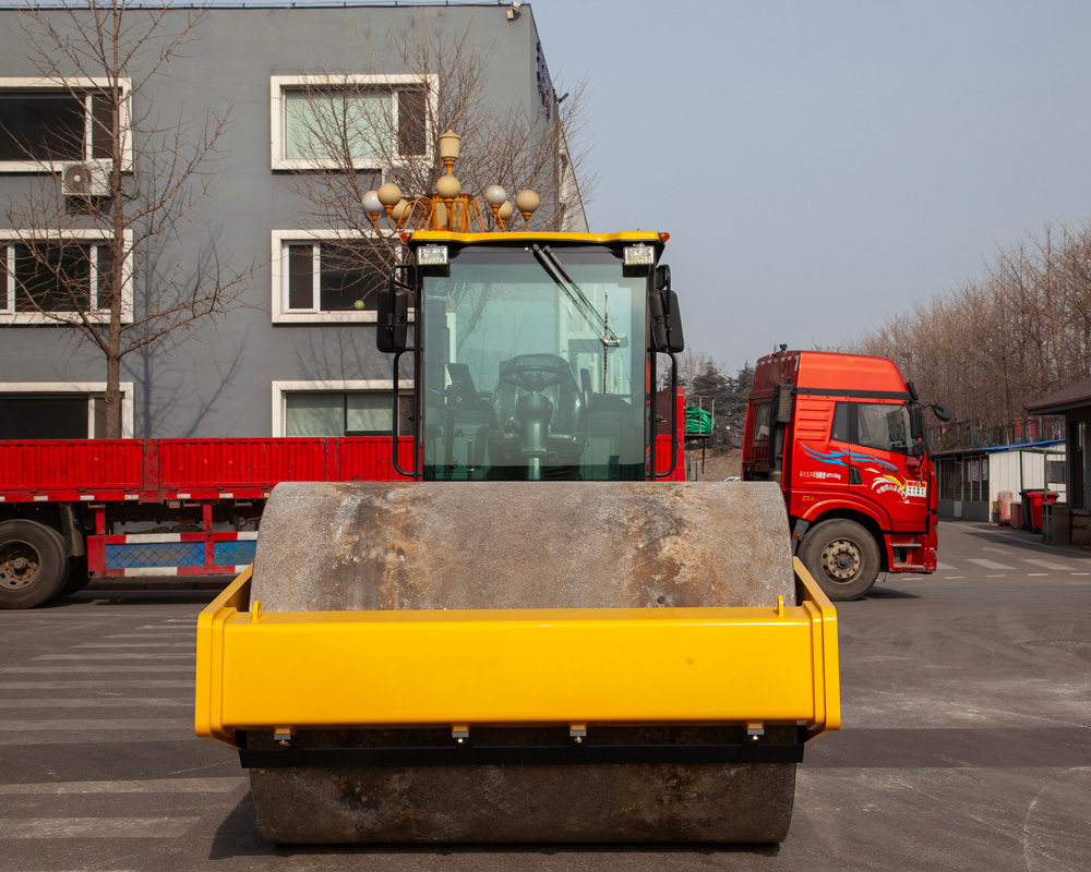  rouleau compresseur Weichai 131HP