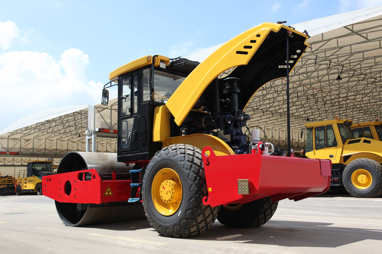 S125D Rouleau compacteur vibrant monocylindre